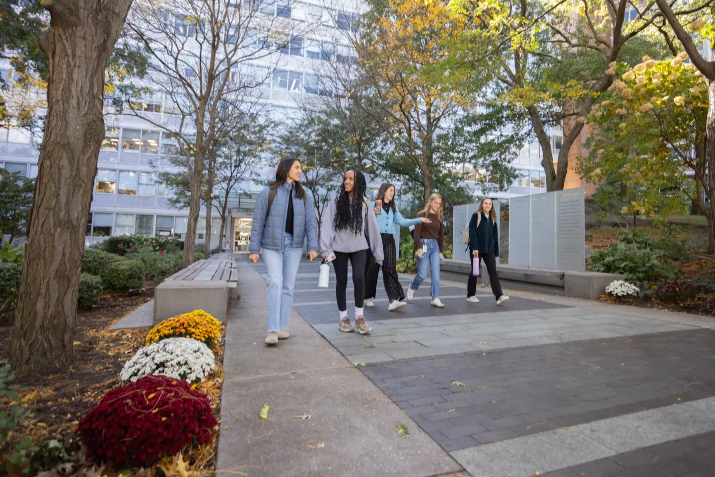 Students in front of Forchheimer
