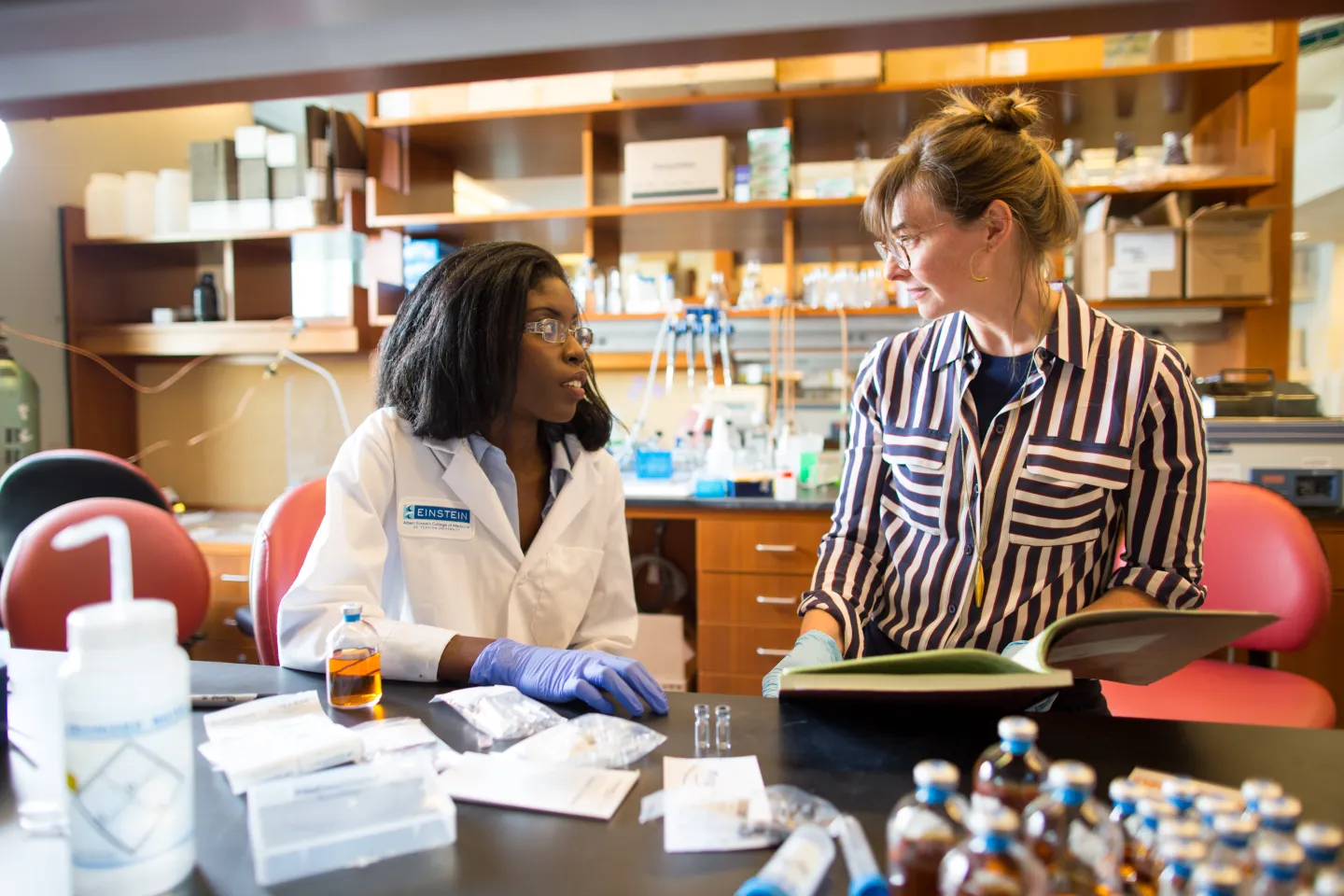 Dr Libusha Kelly 2017