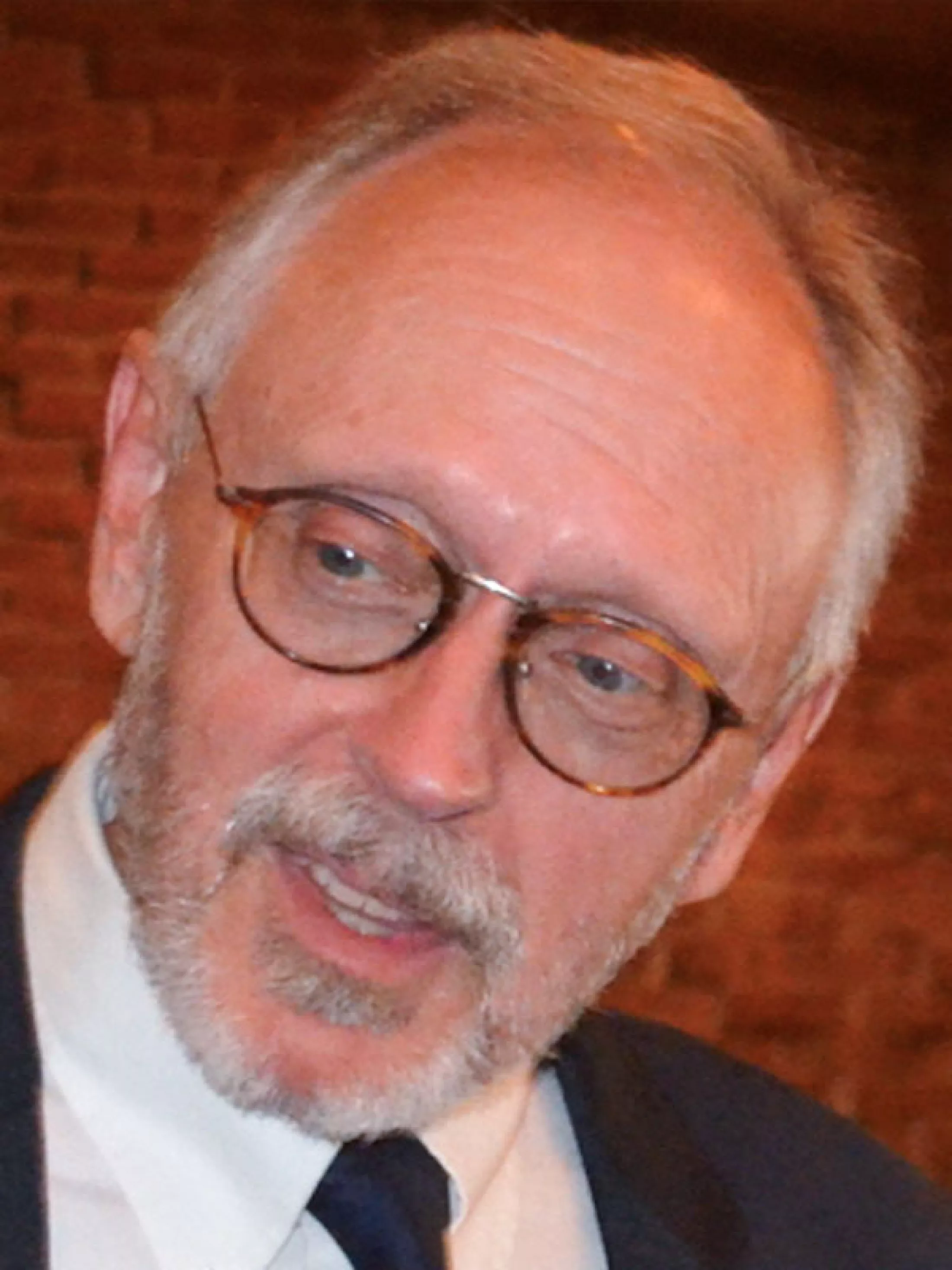 Gary Tomlinson