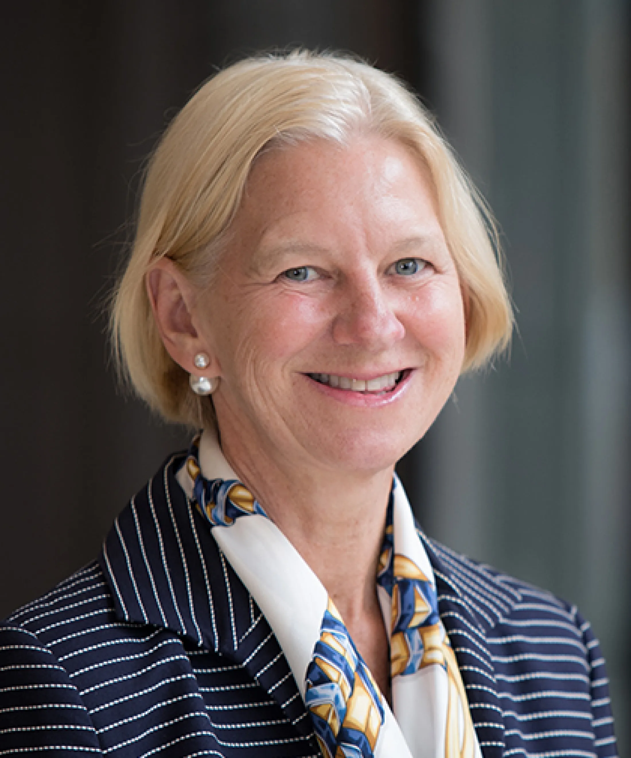 Hodges_Laura_MD_420x504