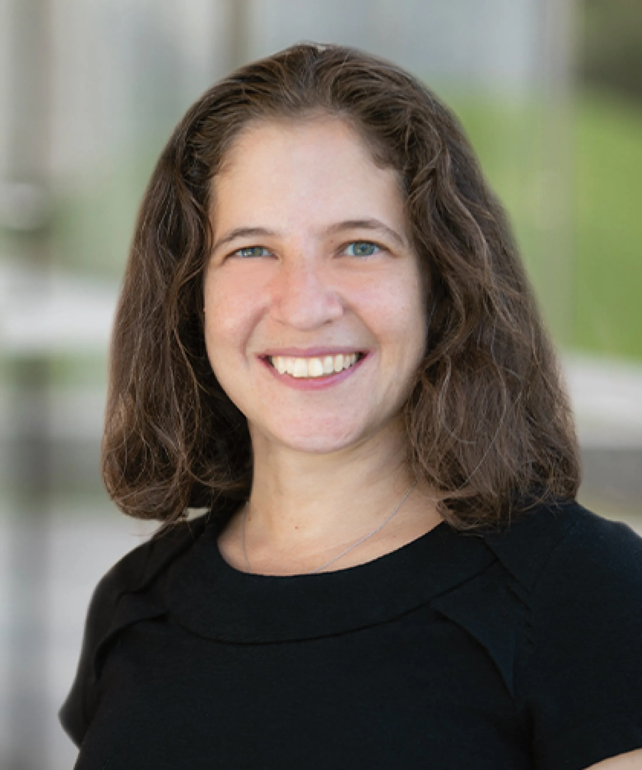 Saenger_Yvonne_420x504