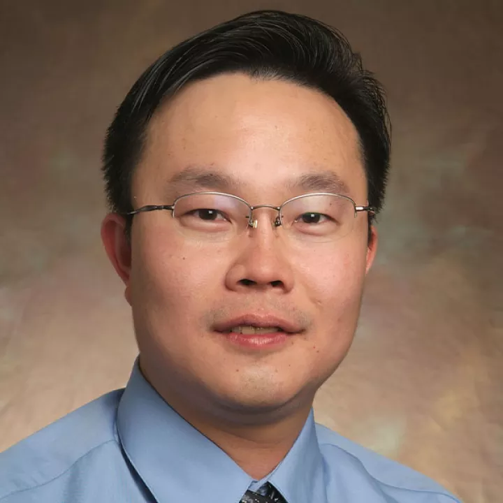 Tim Q. Duong